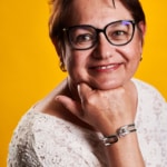 Frédérique LACOUR, DRH manager de transition ressources humaines chez CAHRA
