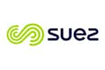 Logo di Suez, cliente CAHRA, gestione ad interim
